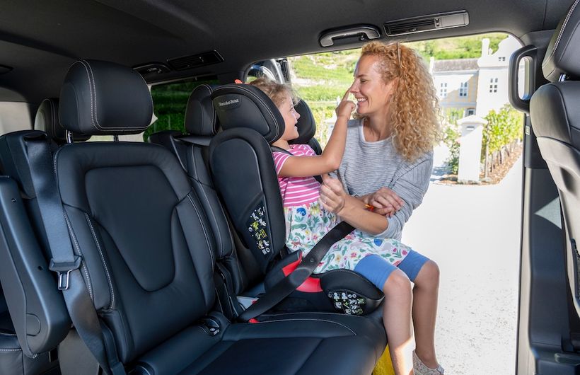 Mercedes EQV rear seats with child seat